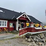 Camping Lofoten Fjordcamp