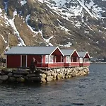 Lofoten Fjordcamp Camping