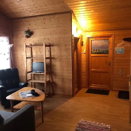 Lofoten Fjordcamp *