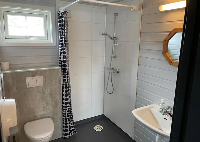 Kemping Lofoten Fjordcamp *